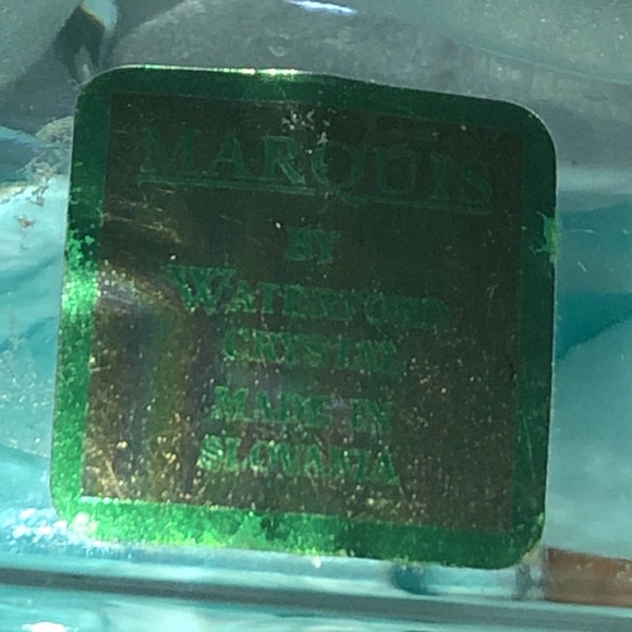 Small Crystal dish bowl - Picture 4 of 5